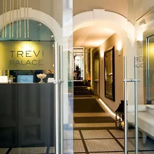 **** Hotel Trevi Palace Luxury Italie
